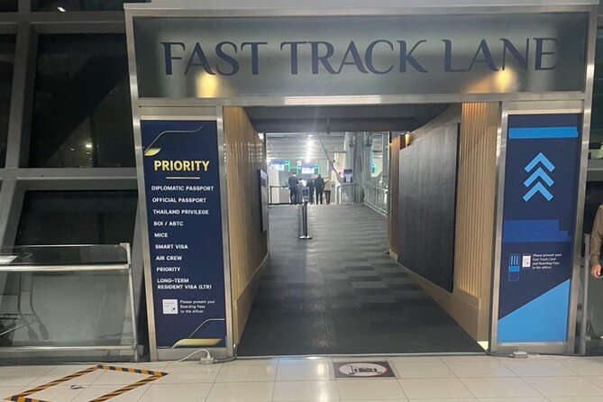 Bangkok Suvarnabhumi Airport VIP Fast-Track Lane Service - What the two-hour VIP lounge includes