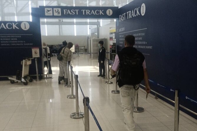 Bangkok Suvarnabhumi Airport VIP Fast-Track Lane Service - Timing, flight changes, and refund rules