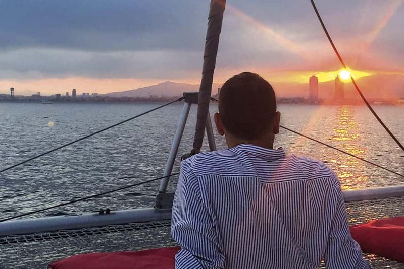 Barcelona: Luxury Catamaran Sunset Cruise - What the $41 price really covers