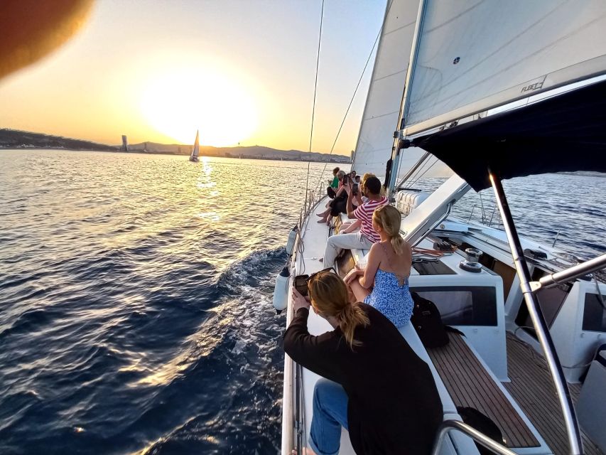 Barcelona: Luxury Private Sunset Yacht Cruise - Seeing Montjuïc Castle From the Water
