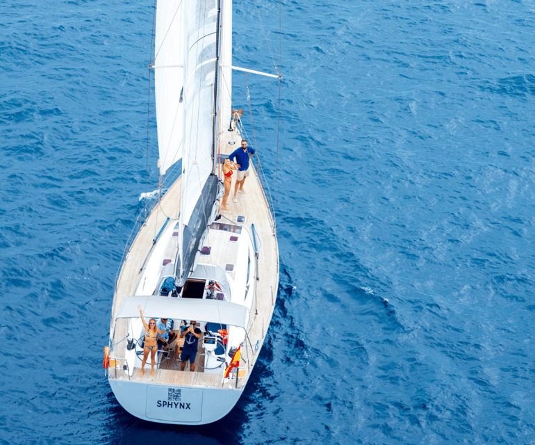 Barcelona: Luxury Yacht Private Sailing Tour - Sailing along Barcelona’s coast
