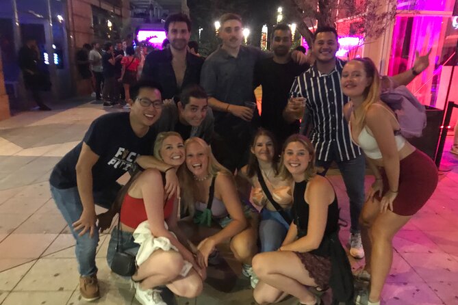 Barcelona Pub Crawl by KING -The Best Party tour & VIP Club Entry - The walk between venues can shape the night