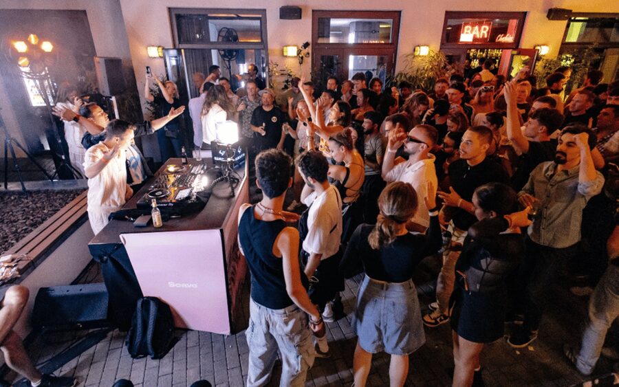 Berlin: Pub Crawl with Shots and VIP Club Entry - Moving toward Friedrichshain and its late-night mood