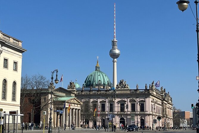 Berlin VIP Express City Tour No Hidden Costs - Starting beneath Berlin’s best-known landmark