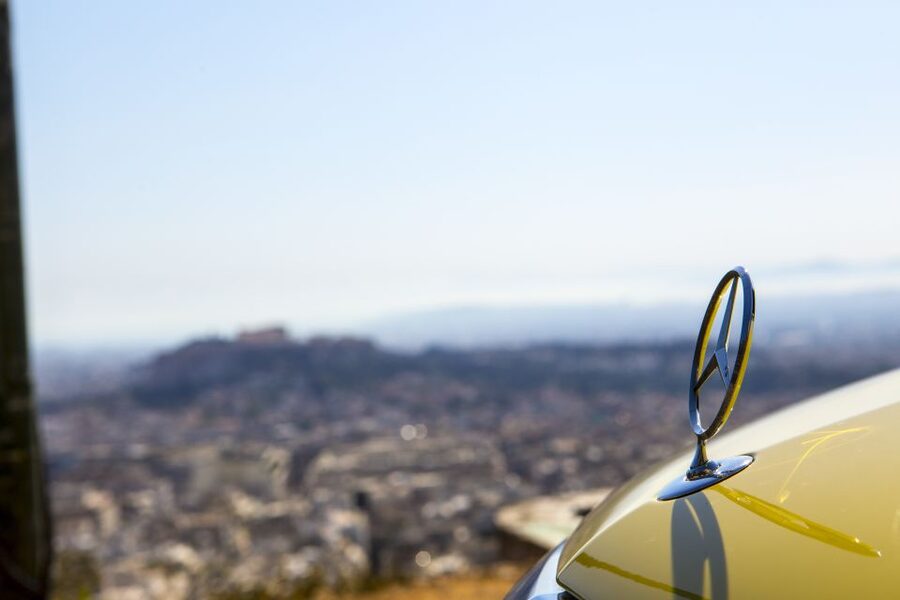 Best of Athens Highlights Luxury Half Day Private Tour - The Acropolis, from Dionysiou Areopagitou to the Parthenon