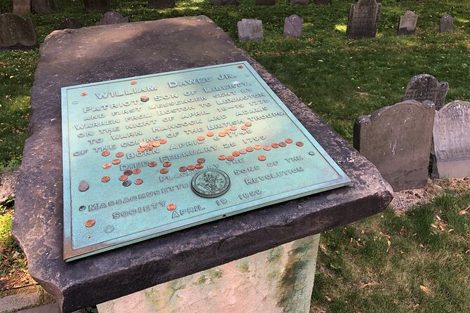 Best of Boston Combo: Harbor Cruise & VIP Freedom Trail - Granary Burying Ground: a serious start
