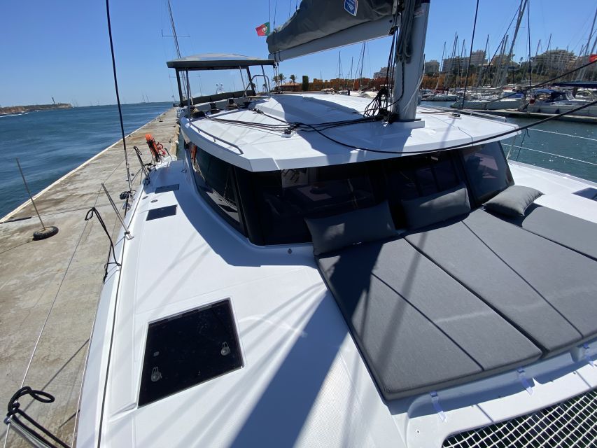 Boat in Algarve - Luxury Catamaran - Portimão - Ferragudo, Praia da Rocha, and Ponta João d’Arens