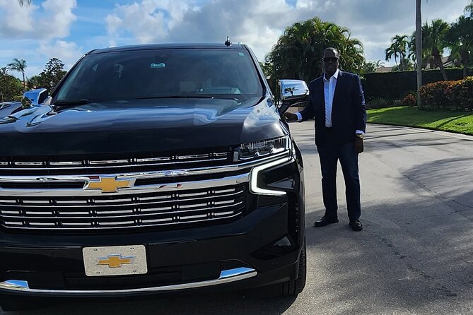 Boca Raton Luxury SUV Transfer to/from Fort Lauderdale Airport - A calm start or finish in Boca Raton