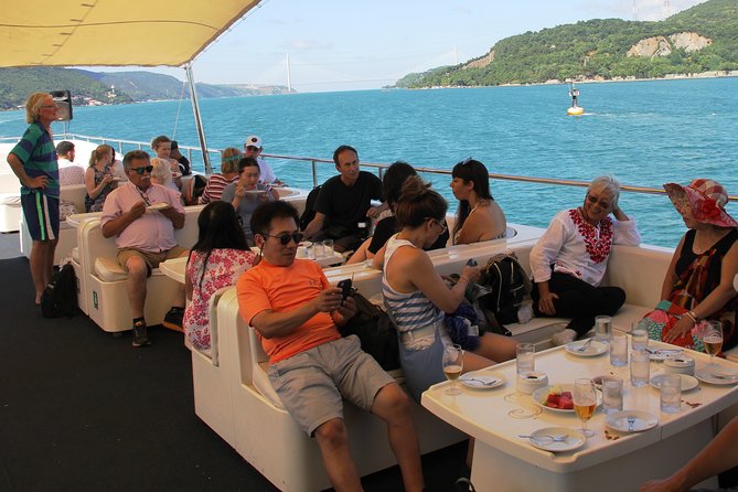 Bosphorus Luxury Lunch Cruise & Black Sea Swimming Experience - Palaces and fortresses on the Asian shore