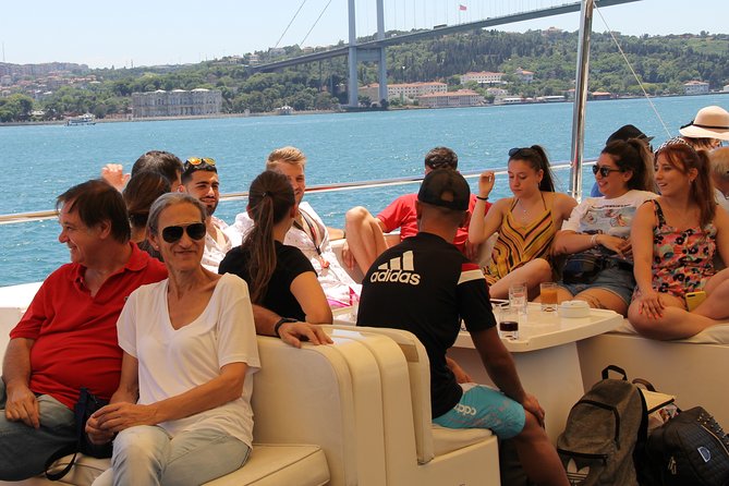Bosphorus Luxury Lunch Cruise & Black Sea Swimming Experience - Lunch on the water