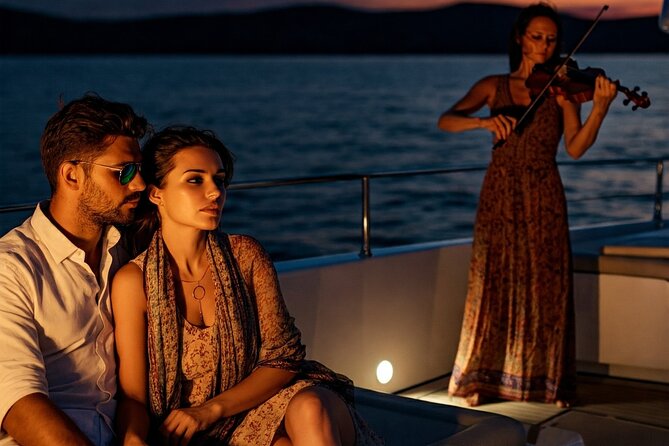 Bosphorus Night Cruise with Luxury Yacht - Ortaköy and the first Bosphorus Bridge