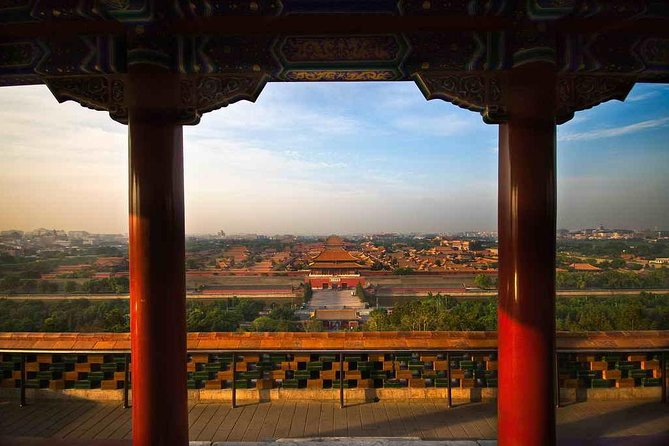 Boutique Tour: Tiananmen, Forbidden City, Mutianyu with VIP Pass - One long day through Beijing’s imperial heart