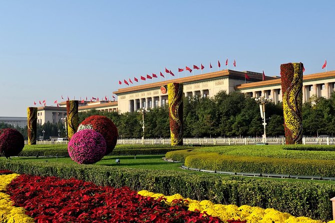 Boutique Tour: Tiananmen, Forbidden City, Mutianyu with VIP Pass - What the private format changes