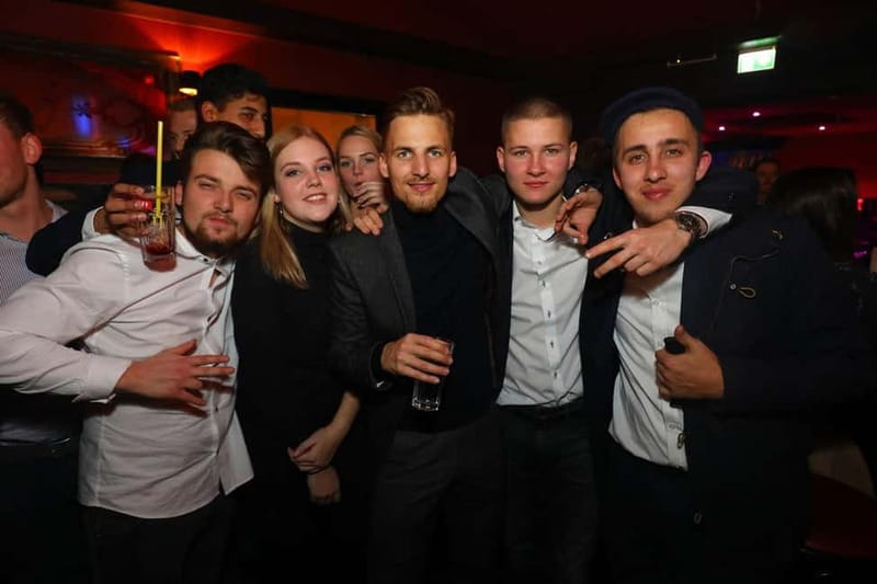 Bratislava: Pub Crawl with VIP Entry, Free Shots & Beer - Key points at a glance