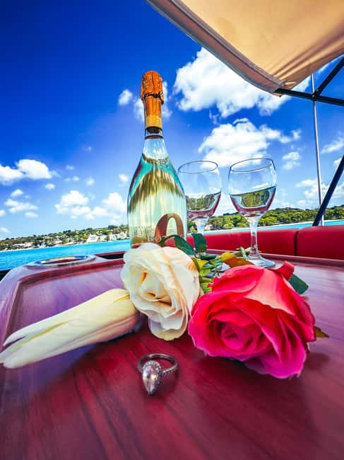 Bridgetown: Barbados Coastline Sunset Luxury Cruise - Meeting the boat at Careenage Marina