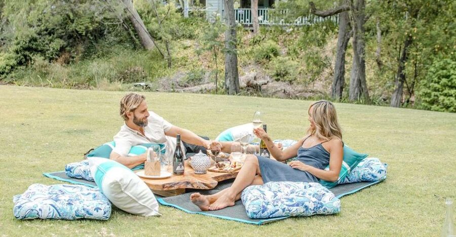Brookland Valley: Luxury Estate Picnic for 2 - From the Cellar Door to the creekside picnic
