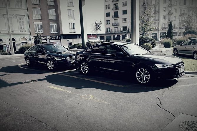 Budapest Private Airport Transfer in a Luxury Car - What the airport pickup feels like