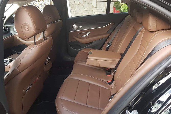 Budapest Private Airport Transfer in a Luxury Car - The 30-minute ride to central Budapest