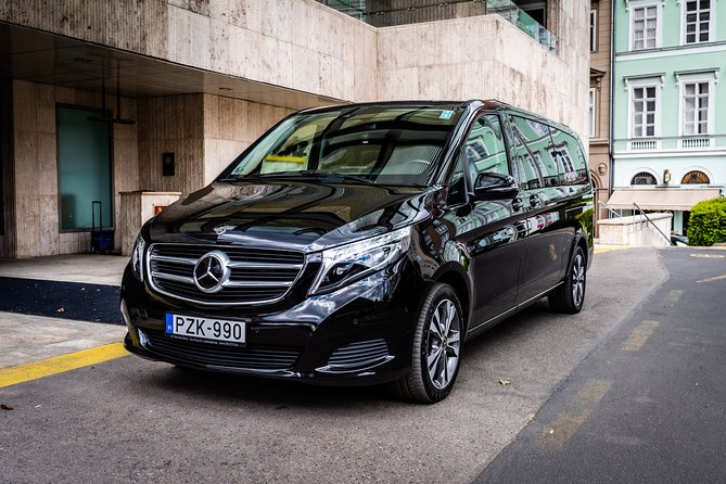 Budapest Private Airport Transfer in a Luxury Minivan - Key points about this Budapest airport transfer