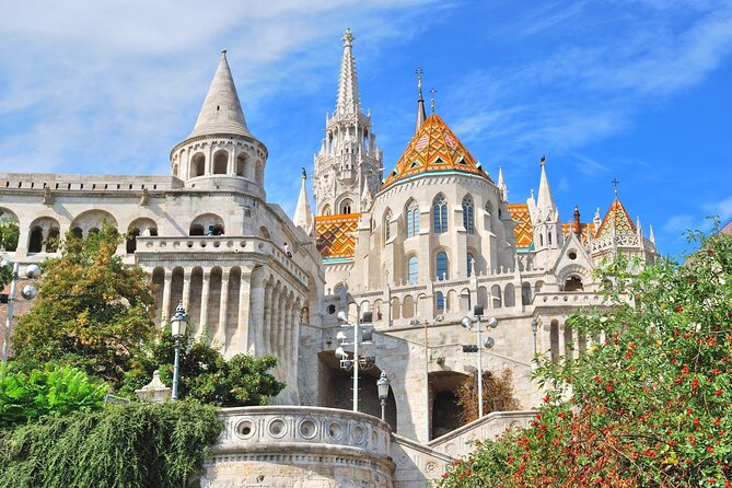 Budapest Private Luxury Sightseeing Tour with Guide and Transport - Central Market Hall and the Hungarian National Museum