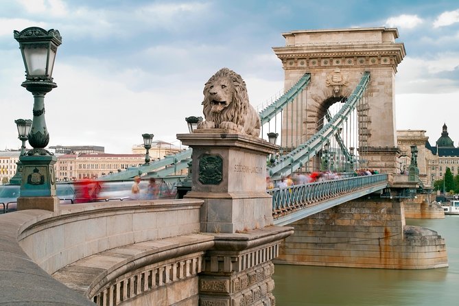 Budapest Private Luxury Sightseeing Tour with Guide and Transport - Heroes’ Square and City Park