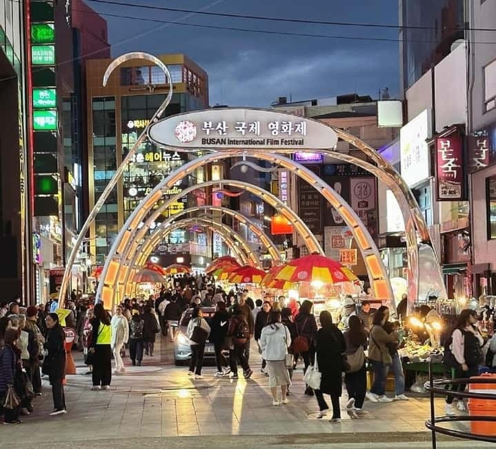 Busan: Cruise Port – Premium Small Group Tour (Max 6 Guests) - Songdo Yonggung Suspension Bridge above the sea