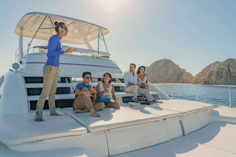 Cabo San Lucas: Luxury Catamaran Whale Watching Experience - Who should book this catamaran?
