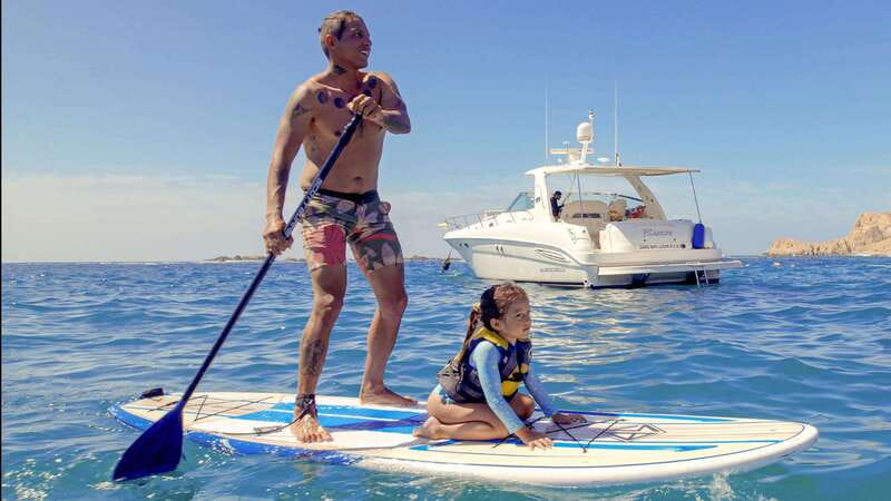 Cabo San Lucas: Luxury Yacht Cruise - Lunch, snacks, and the open bar