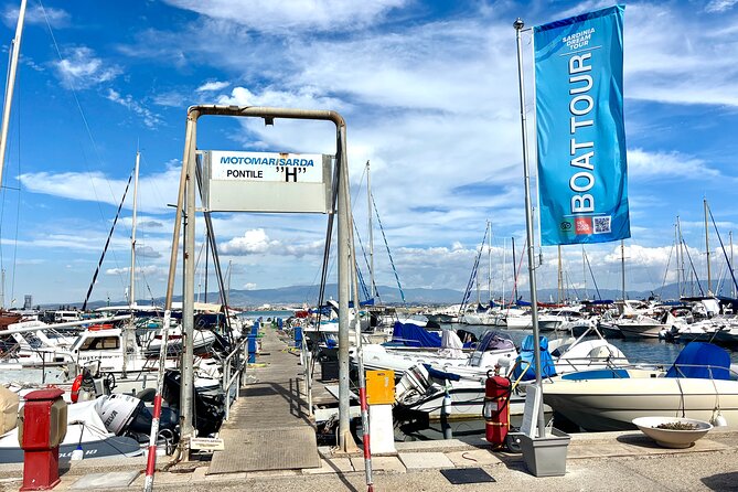 Cagliari 3 Hours Luxury Motorboat Tour - Wine and Snorkeling - Local Wine and a Relaxed Onboard Mood