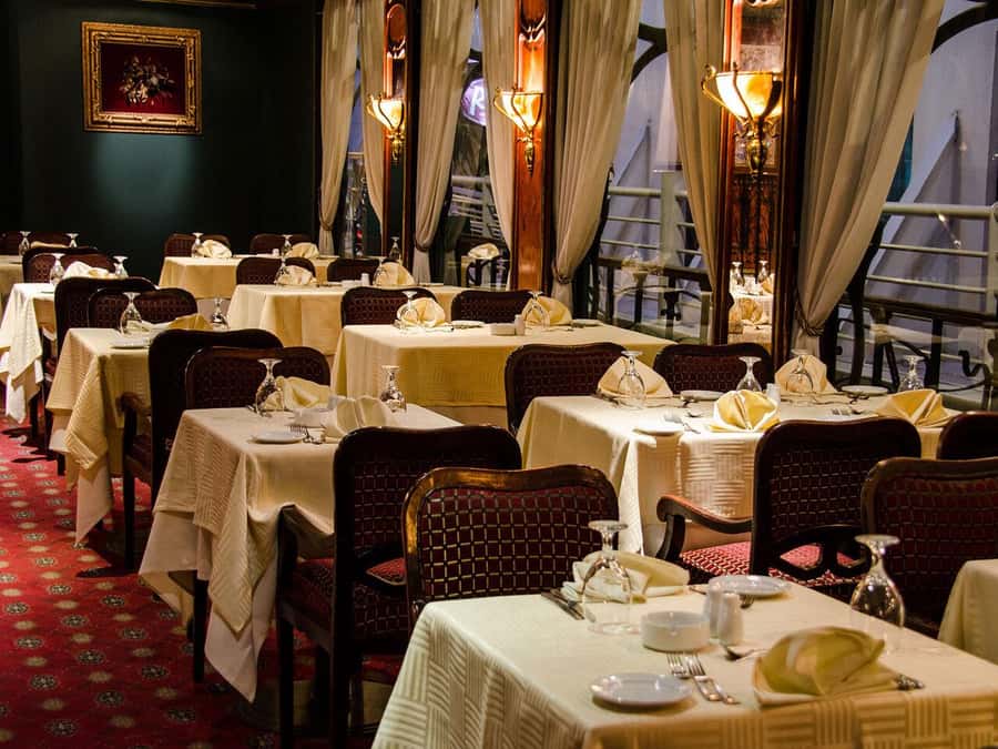 Cairo: Luxury Dinner Cruise On The Nile River - Seeing Cairo from the water after sunset