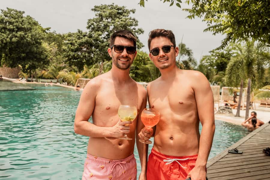 Cartagena: Makani Luxury Beach Club Day Pass - Key points to know before you book