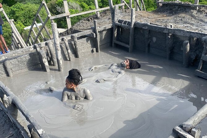 Cartagena Mud Volcano Tour — VIP Exclusive Crowd-Free Access! - The Drive From Cartagena Sets the Pace
