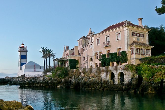 Cascais: Glamour and Decay by The Lisbon Coastline - Private Tour - Centro Cultural de Cascais and the Sommer House