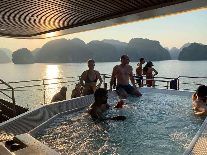 Cat Ba Island: Lan Ha Bay Full-Day with Luxury Cruise - What the $38 price really covers