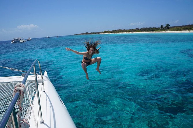 Catalina Island - Snorkeling tour on a luxury catamaran - Starting early from Bayahibe or La Romana