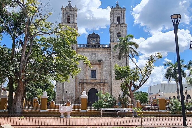 Chichen Itza Private Tour VIP - Valladolid lunch with time for the colonial center
