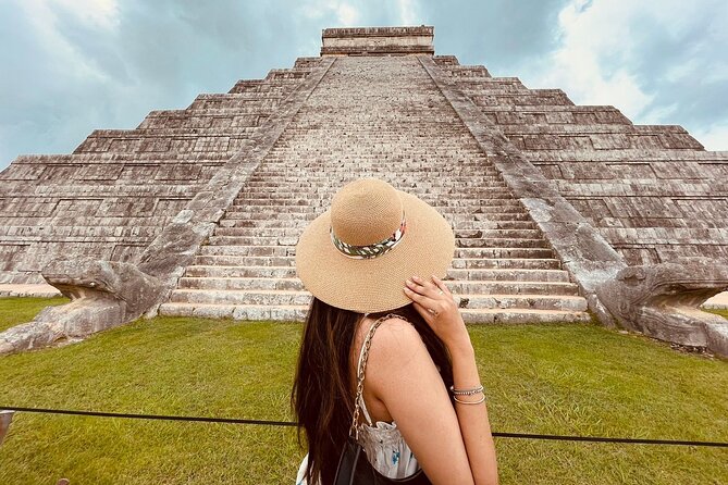 Chichen Itza Private Tour VIP - Cenote San Lorenzo Oxman: a cool break after the ruins