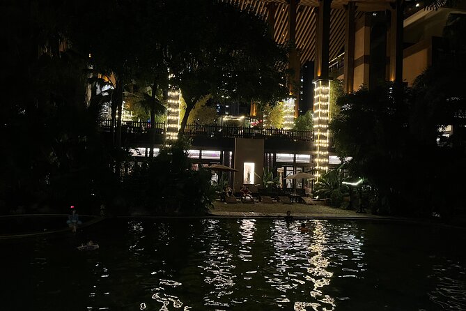 Chongqing Luxury Hot Spring and Massage Luxury Meal Private Tour - Why this Chongqing day trip works
