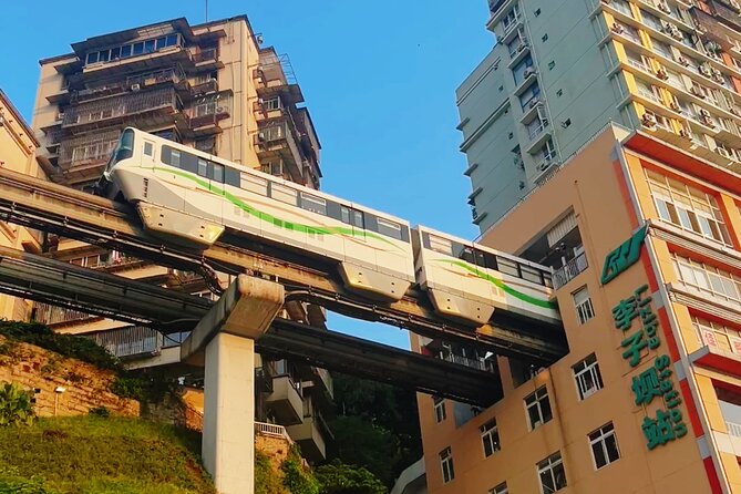 Chongqing private luxury city tour: Must-sees All in One - Why this Chongqing day tour works well