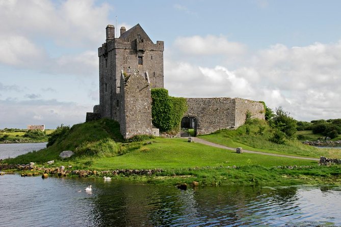 Cliffs of Moher Private Award Winning Luxury Mercedes Car Tour - Bunratty Castle and the Choice of Galway