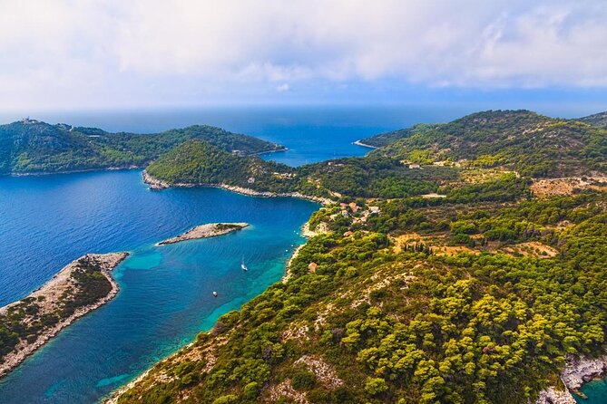 Croatia Luxury Villa and Yacht Combo Package on Korcula Island - The best parts of the week at a glance