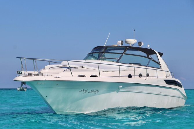 Cruise in Elegance: Luxury Yacht Rental in Cancun - What the crew handles, and what you should bring