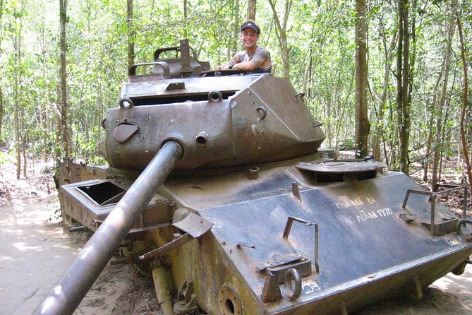 Cu Chi Tunnels & Mekong Delta Tour with VIP Limousine Transfer - My Tho and the first boat ride