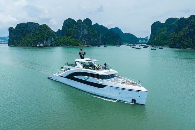 Day Trip - Luxury Experience in Ha Long Bay by Saquila Yacht - What kind of Ha Long Bay trip is this?