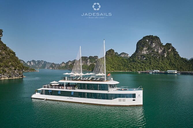 Day Trip - Luxury Experience in Ha Long Bay by Saquila Yacht - Ha Long City from the fish market to the bay islands