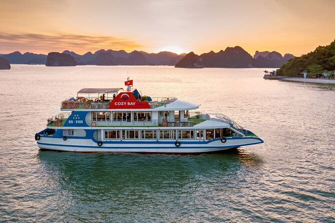 Day Trip - Luxury Experience in Ha Long Bay by Saquila Yacht - Lunch at Mondo Restaurant around 11:45