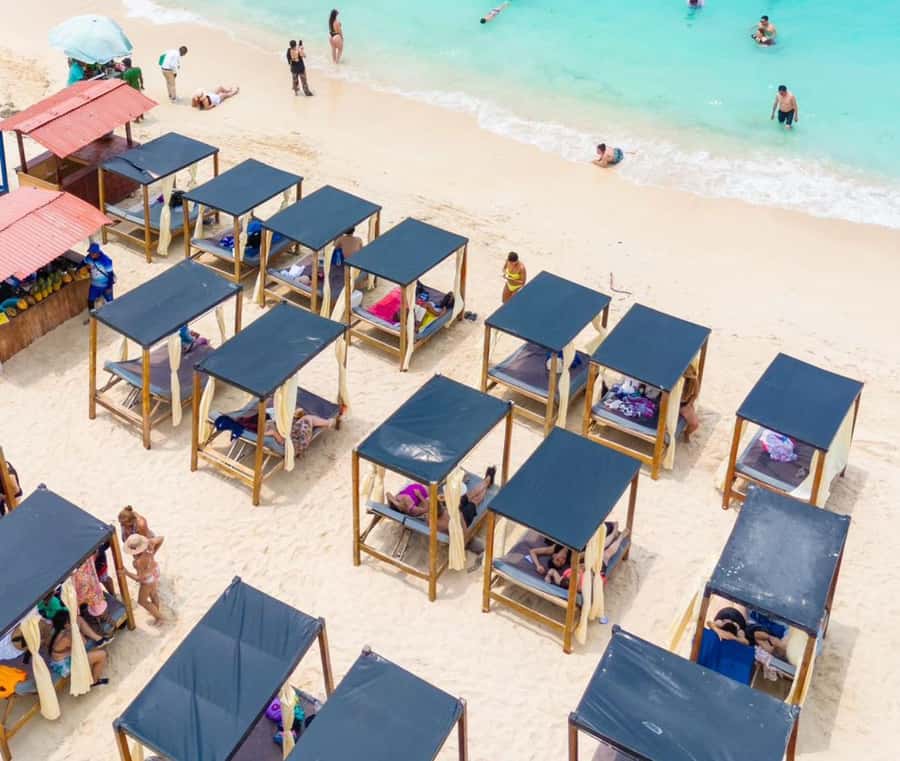 Daytour to Playa Tranquila VIP with Parasols, Lunch by bus! - Meeting the bus in northern Cartagena