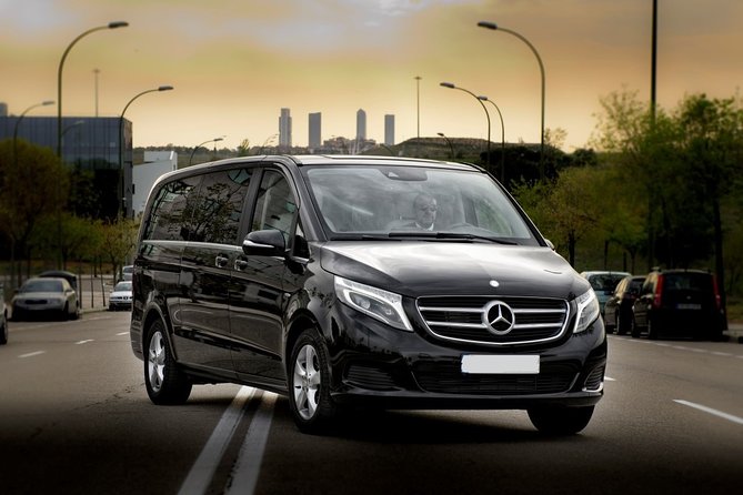 Departure from Central London to Heathrow Airport by Luxury Van - The Mercedes V Class experience