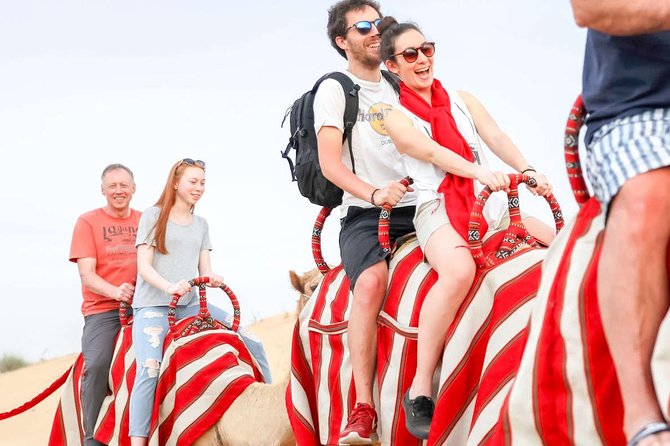 Desert Safari Dubai Luxury Tour - Arabic coffee, dates, and a hot barbecue