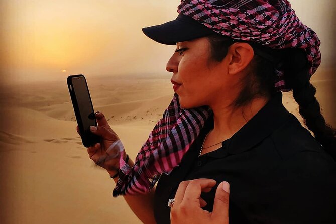 Desert Safari Dubai (VIP Package ) - BBQ dinner and live shows